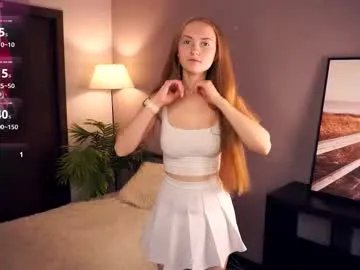 Freechat emmalaflame on Chaturbate