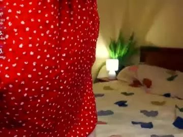 Freechat emmalaflame on Chaturbate