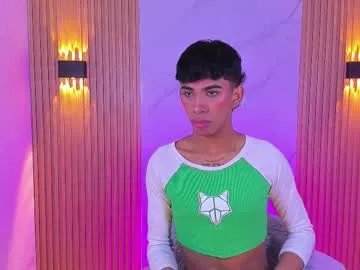 Freechat ethan_thouse on Chaturbate