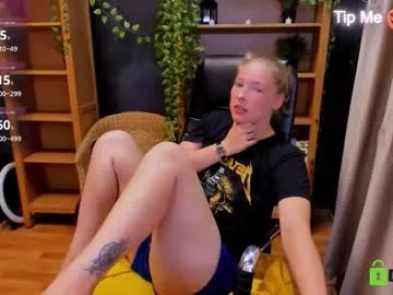 Freechat ghostly_temptation on Chaturbate