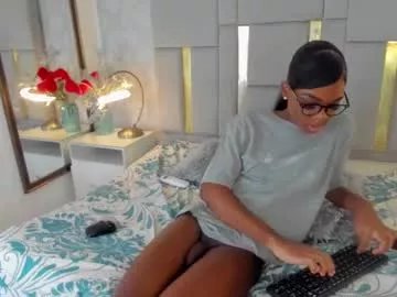 Freechat isisbrown_ on Chaturbate