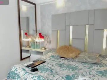 Freechat isisbrown_ on Chaturbate