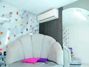 Freechat katemoss70 on Chaturbate