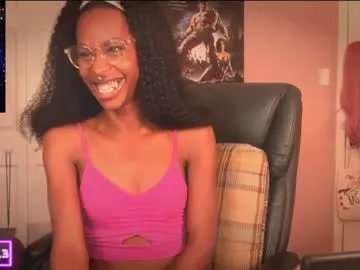 Freechat kira21_13 on Chaturbate