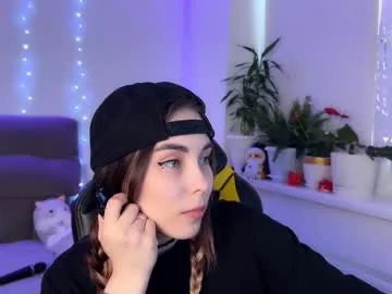 kittie_bear on Chaturbate 