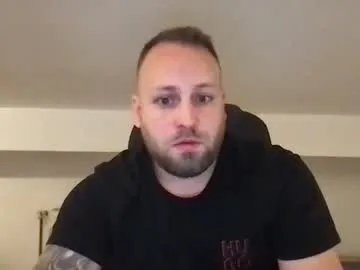 Freechat kobasic on Chaturbate