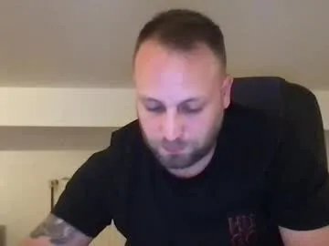 Freechat kobasic on Chaturbate