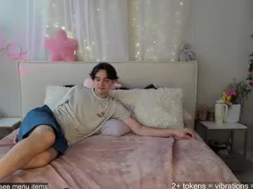 Freechat laurenxcros on Chaturbate