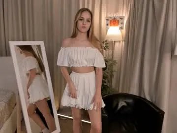 Freechat leviavillat on Chaturbate