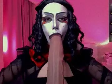 leylanoir on Chaturbate 