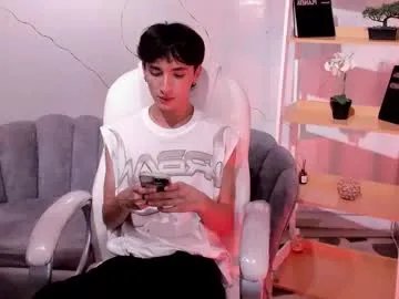 Freechat liampage_ on Chaturbate