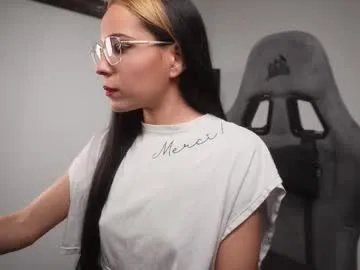 little_eli on Chaturbate 