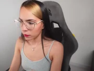 little_eli on Chaturbate 