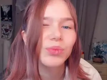 Freechat lynncozzy on Chaturbate