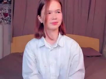 Freechat lynncozzy on Chaturbate