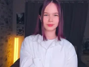 Freechat lynncozzy on Chaturbate