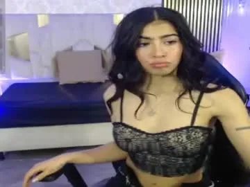 Freechat maiily_tay on Chaturbate