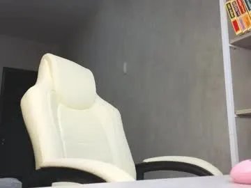 Freechat marietta__castro on Chaturbate