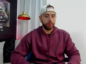 Freechat maximo_wolf1 on Chaturbate
