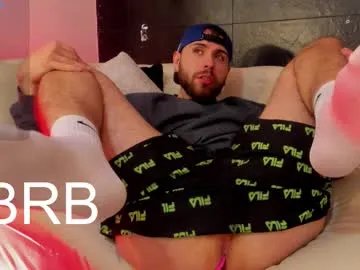 Freechat maximo_wolf1 on Chaturbate