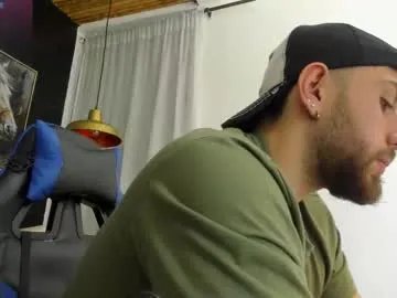 Freechat maximo_wolf1 on Chaturbate