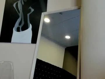 Freechat mazeekiin on Chaturbate