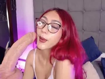 Freechat miluv19 on Chaturbate