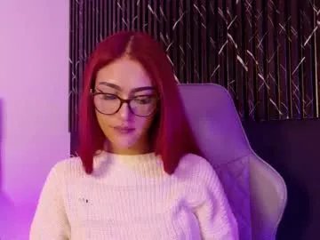 Freechat miluv19 on Chaturbate