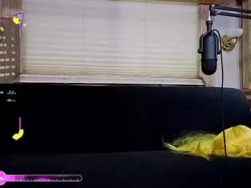 Freechat mymindbreaks2 on Chaturbate