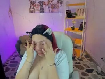 Freechat niickyjones on Chaturbate