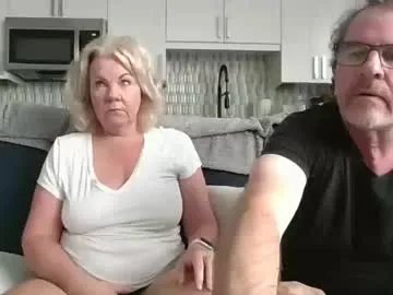 Away oneoften1000 on Chaturbate