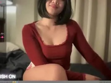 purplelexi27 on Chaturbate 
