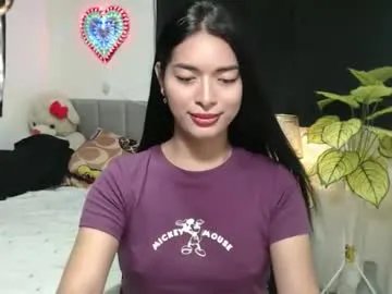 queenpinay69 on Chaturbate 