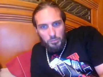 Freechat raidersman757 on Chaturbate