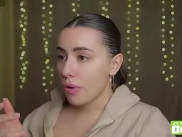 Freechat roxxxete on Chaturbate