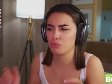 Freechat roxxxete on Chaturbate