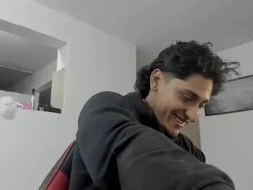 Freechat ryanwhite3 on Chaturbate