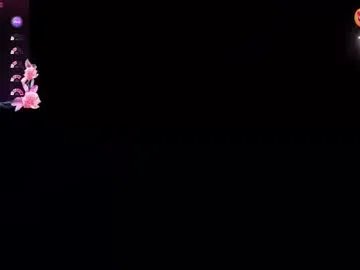 Freechat sarayhornyy69 on Chaturbate