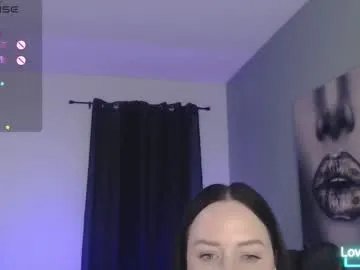 Freechat tiabellaxxx on Chaturbate