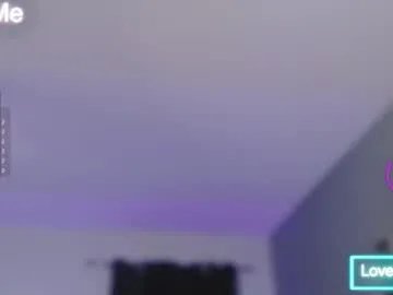 Freechat tiabellaxxx on Chaturbate