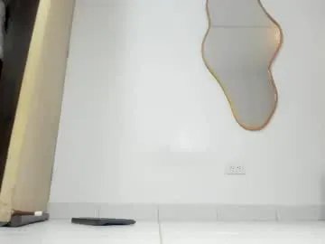 Freechat tifany__ross on Chaturbate