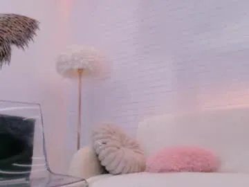 Freechat vikafever on Chaturbate