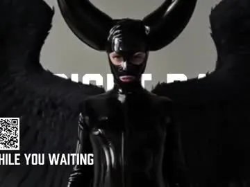 Freechat vinylstore on Chaturbate