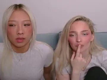 Freechat vivianwinters on Chaturbate