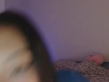 Freechat vivianwinters on Chaturbate