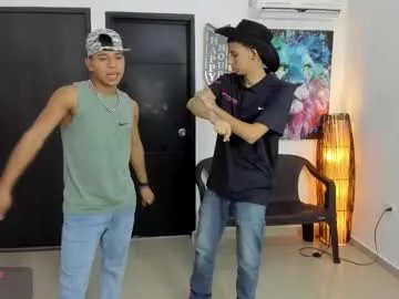 Freechat voyeurism_guys on Chaturbate