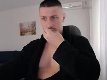 xxx_alejandro on Chaturbate 