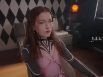 Private ynnenbrynn on Chaturbate