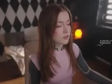 Private ynnenbrynn on Chaturbate