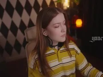 Private ynnenbrynn on Chaturbate